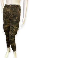 Load image into Gallery viewer, Now You See Me Camo Pants