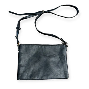Forever 21 Small Black Crossbody Bag Vegan Leather Purse 8 1/2" x 6"--