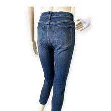 Load image into Gallery viewer, Curve Love Skinny Ankle high Rise Jeans