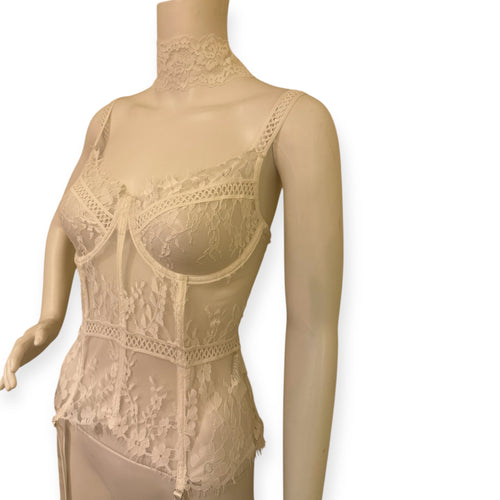 Elegant White Lace Lingerie Top with Garter