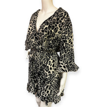 Load image into Gallery viewer, Boohoo Women's Chiffon Jumpsuit
