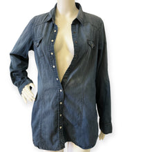 Load image into Gallery viewer, Vintage America Jeans Button Down Top