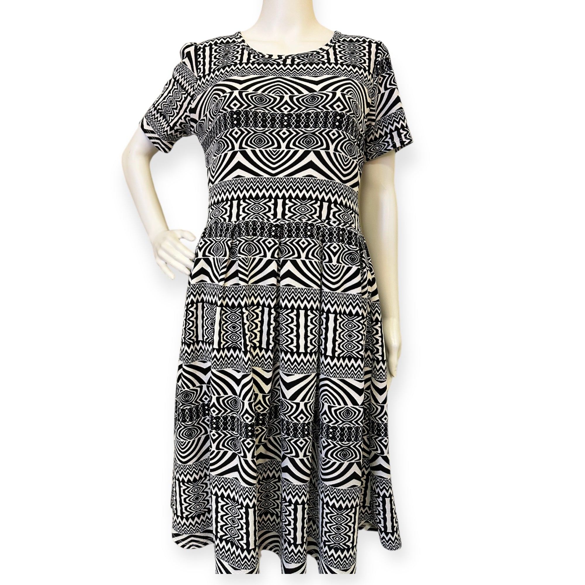 LuLaRoe Aztec Jessie Pocket Dress Black White Southwest Tribal Print S Dop3 Fashion LLC