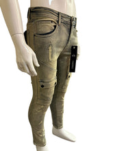 Load image into Gallery viewer, Kindred Skinny Pocket Distressed Straight Fit Jeans