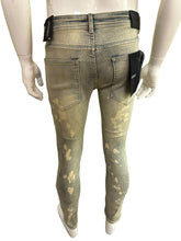 Load image into Gallery viewer, Kindred Skinny Pocket Distressed Straight Fit Jeans