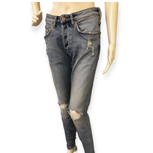 Load image into Gallery viewer, Distressed Women's Skinny Jeans