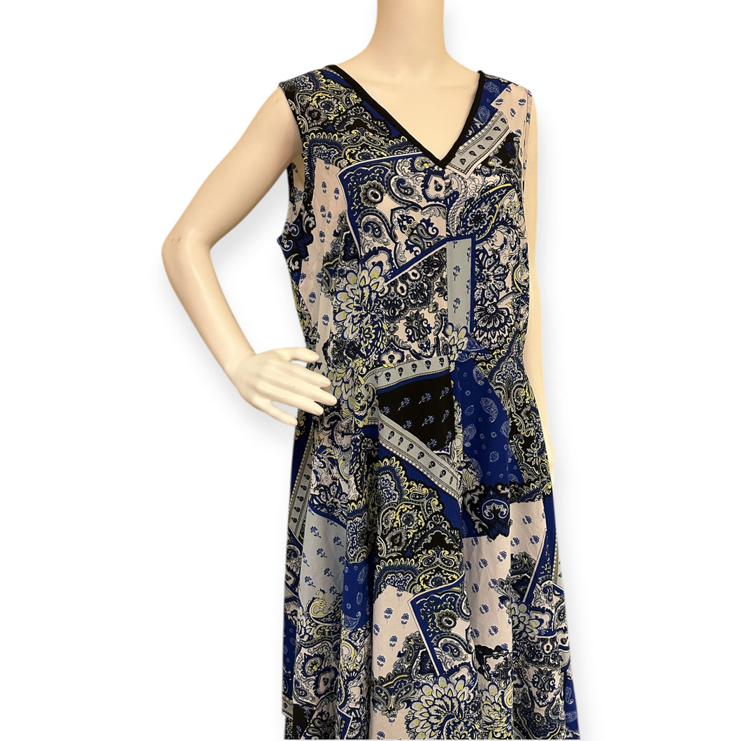 Sleeveless Paisley Print Dress