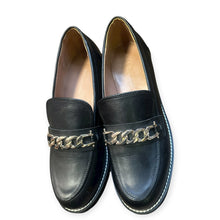 Load image into Gallery viewer, BCBGeneration Tinaa Loafer