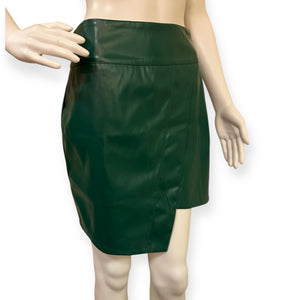 Elegant Green faux Leather Skirt