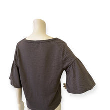 Load image into Gallery viewer, Women&#39;s Gray Textured Madison Balloon Sleeve Blouse