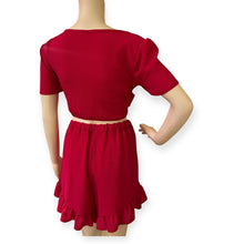 Load image into Gallery viewer, Tie-Front Short Two-Piece Set