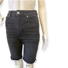 Load image into Gallery viewer, Denim Waist Length Shorts