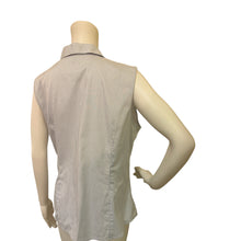 Load image into Gallery viewer, Easy-Care Sleeveless Button-Up Shirt
Size: Large 
Brand: Jones New York 
Material: 100% Cotton 
Care: Machine Wash 
Condition: Great, No Flaws