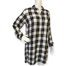 Load image into Gallery viewer, Flannel Dress