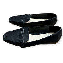 Load image into Gallery viewer, Vince Camuto Black Leather Loafers for Women