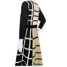 Load image into Gallery viewer, Liz Claiborne Sweater Dress