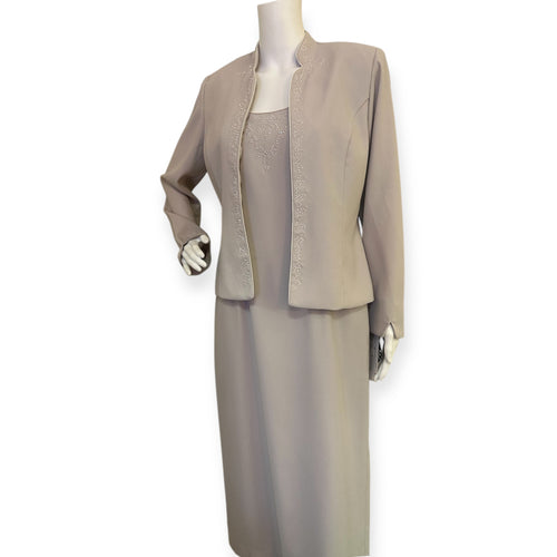 Elegant Beige Women's Dress & Jacket