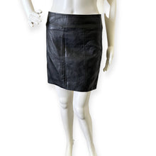 Load image into Gallery viewer, The Impeccable Pig Black Leather Skirt