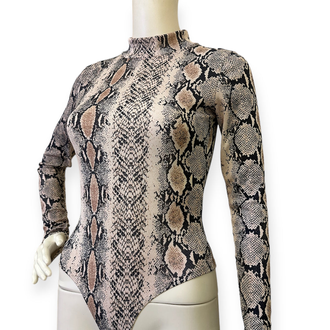 Pretty Little Thing Snake Print Bodysuit