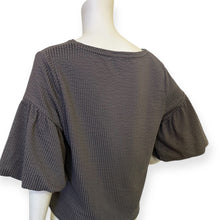 Load image into Gallery viewer, Women&#39;s Gray Textured Madison Balloon Sleeve Blouse