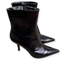 Load image into Gallery viewer, Nine West Ankle Boots