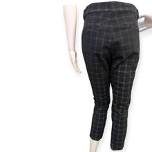 Load image into Gallery viewer, High-Waisted Pixie Skinny Pants