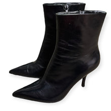 Load image into Gallery viewer, Nine West Ankle Boots
