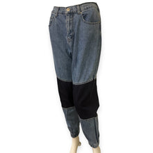 Load image into Gallery viewer, Women’s Retro Two-Tone Denim Jogger Jeans