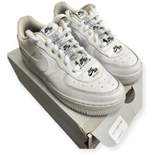 Load image into Gallery viewer, Air Force 1 LV8 3 (GS)