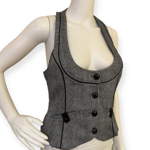 Stylish Gray Herringbone Vest with Black Buttons