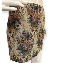 Load image into Gallery viewer, Floral Jacquard Tapestry Mini Skirt