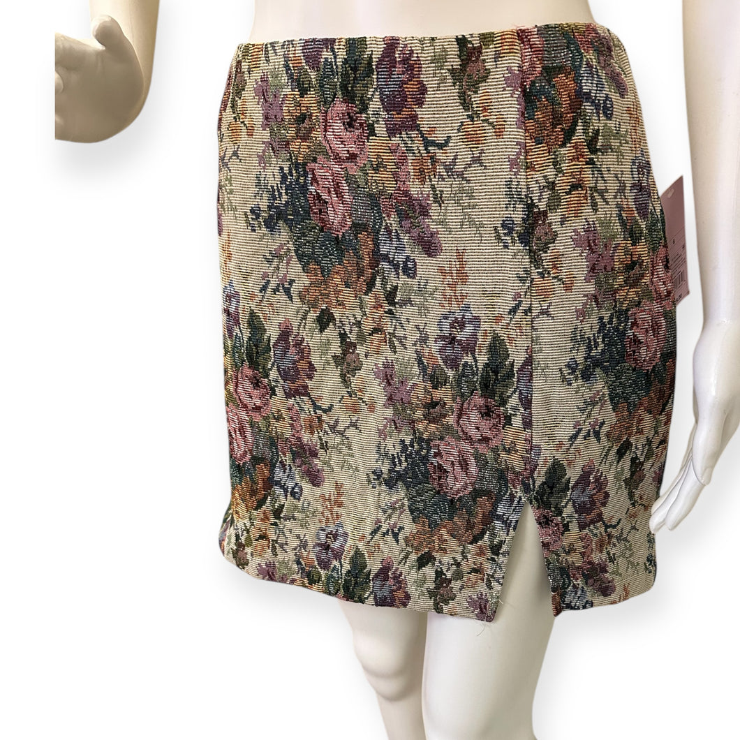 Floral Jacquard Tapestry Mini Skirt