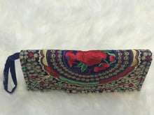 Load image into Gallery viewer, Handmade India Print Clutch