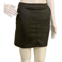 Load image into Gallery viewer, Shine Star Faux Leather Skirt