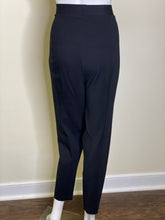 Load image into Gallery viewer, Two by Vince Camuto Seamed Back Leggings